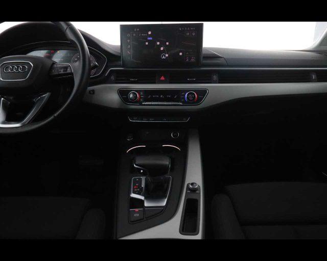 AUDI A4 Avant 35 TFSI S tronic S line edition