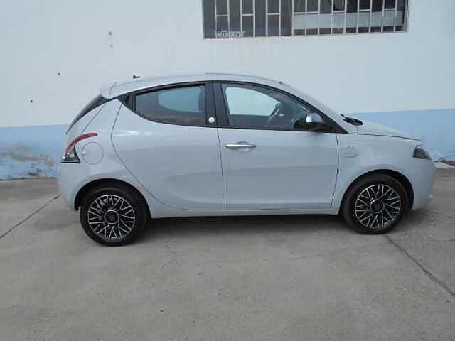 Lancia Ypsilon 1.2 69 cv 5p GPL Ecochic Mya Finanziato