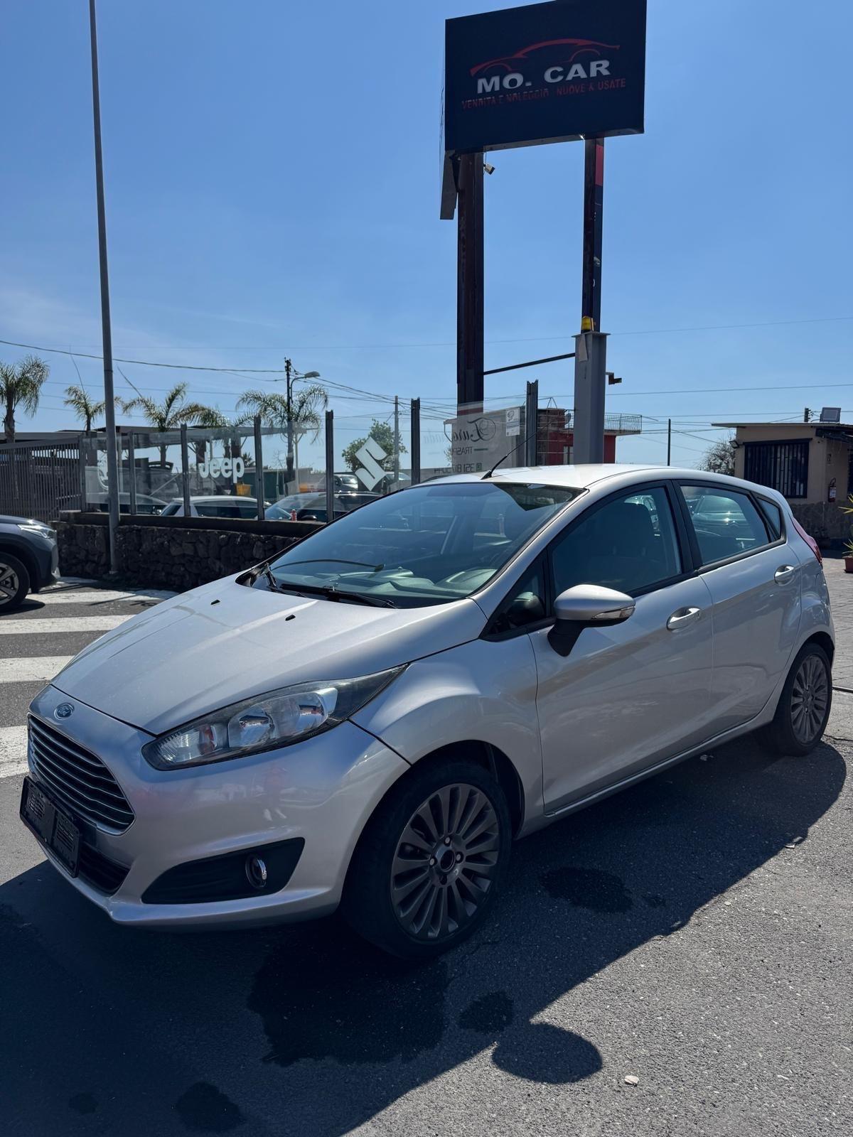 Ford Fiesta 1.0 80CV 5 porte Black & White Edition