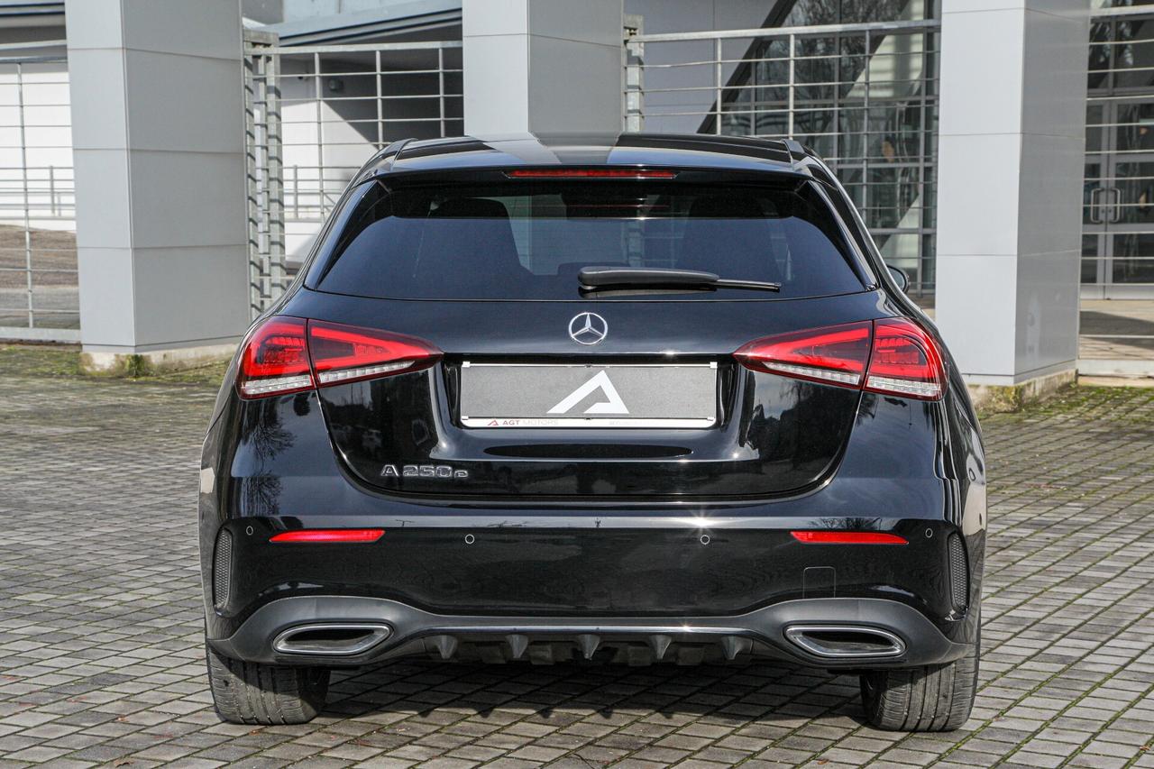 Mercedes-benz A 250e AMG Night Plug-in Hybrid