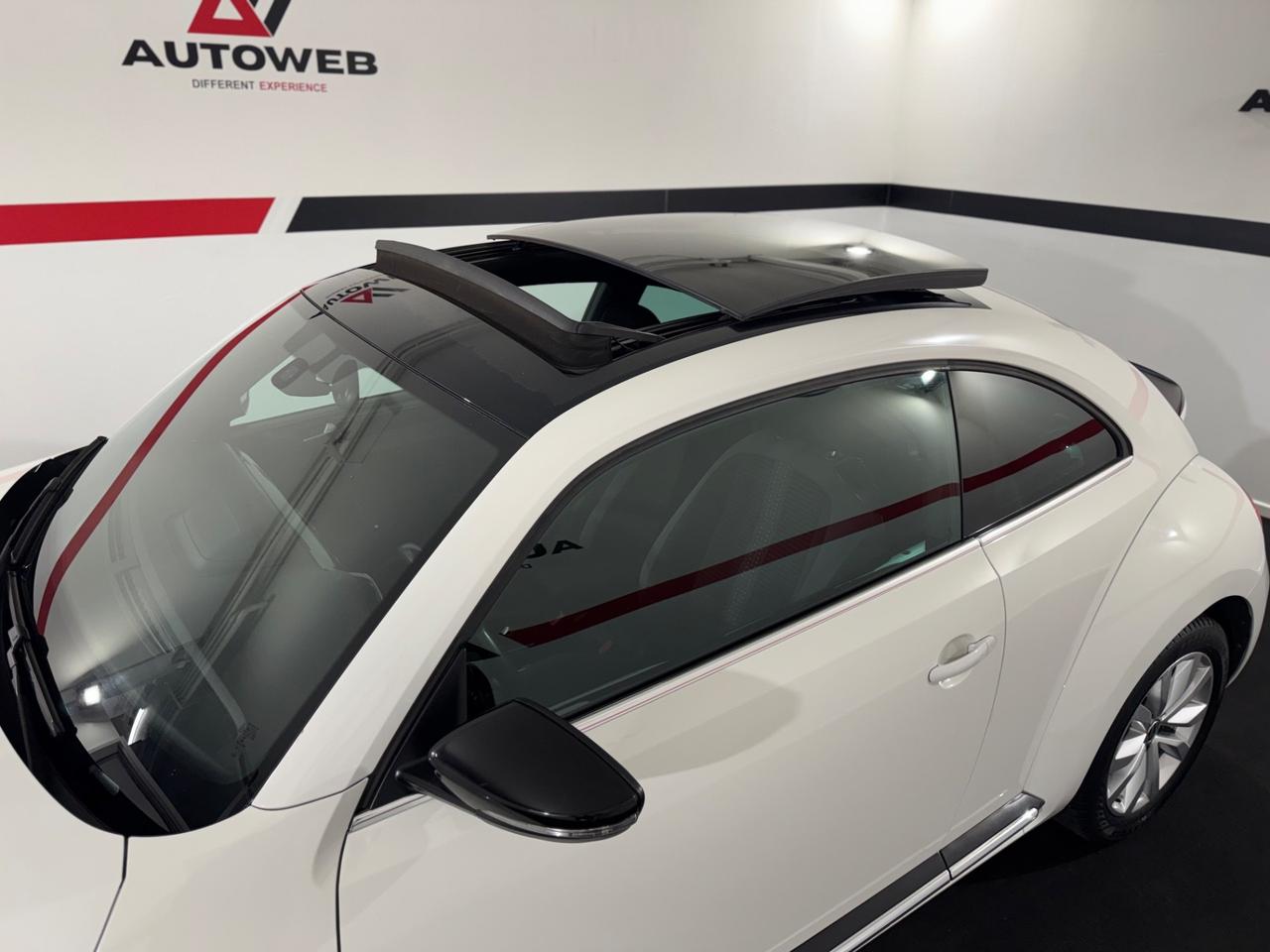 Volkswagen Maggiolino 2.0 TDI DSG Sport