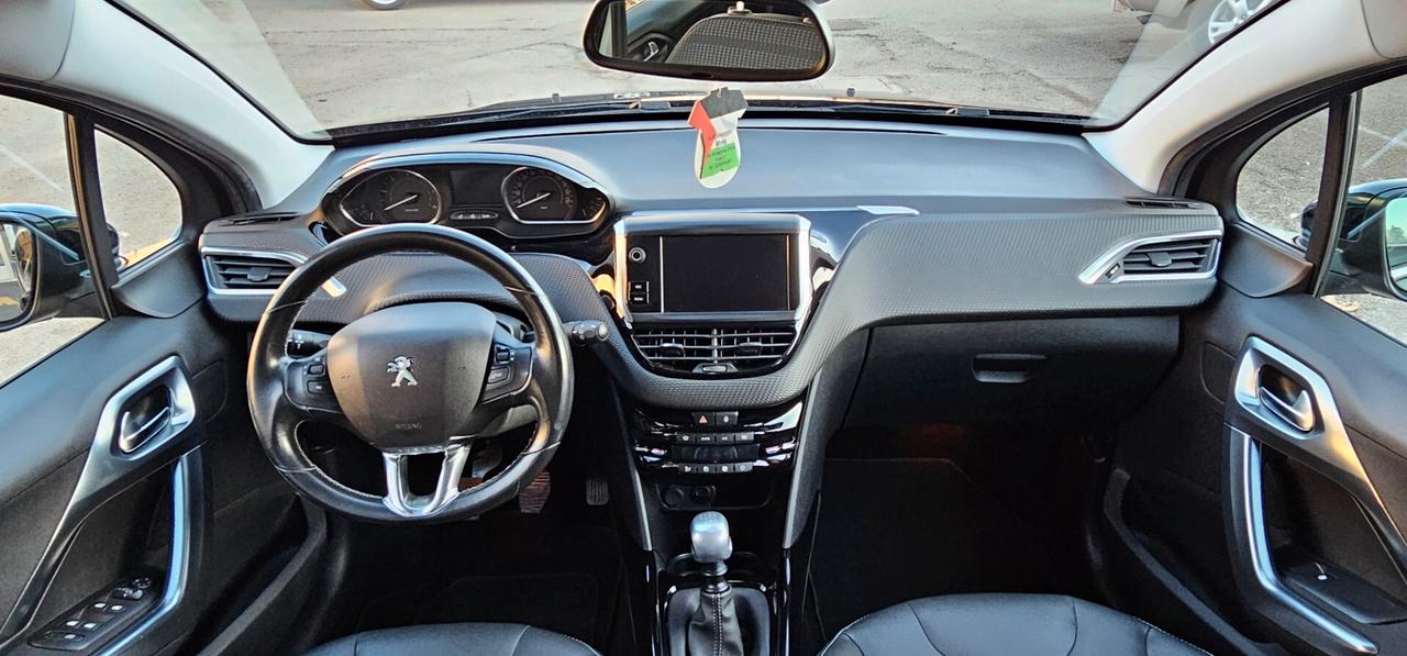 Peugeot 2008 1.6 diesel solo 89000 KM