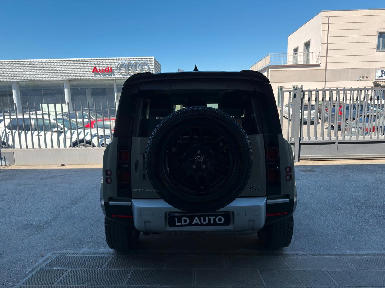 Land Rover Defender 90 3.0D I6 250 CV AWD