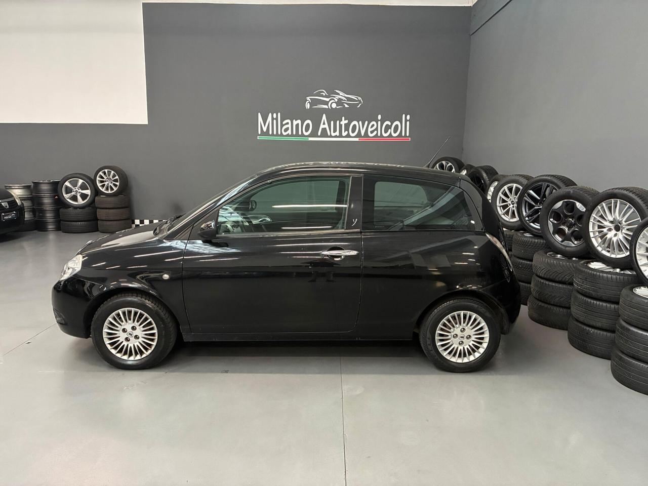 Lancia Ypsilon 1.2 Argento