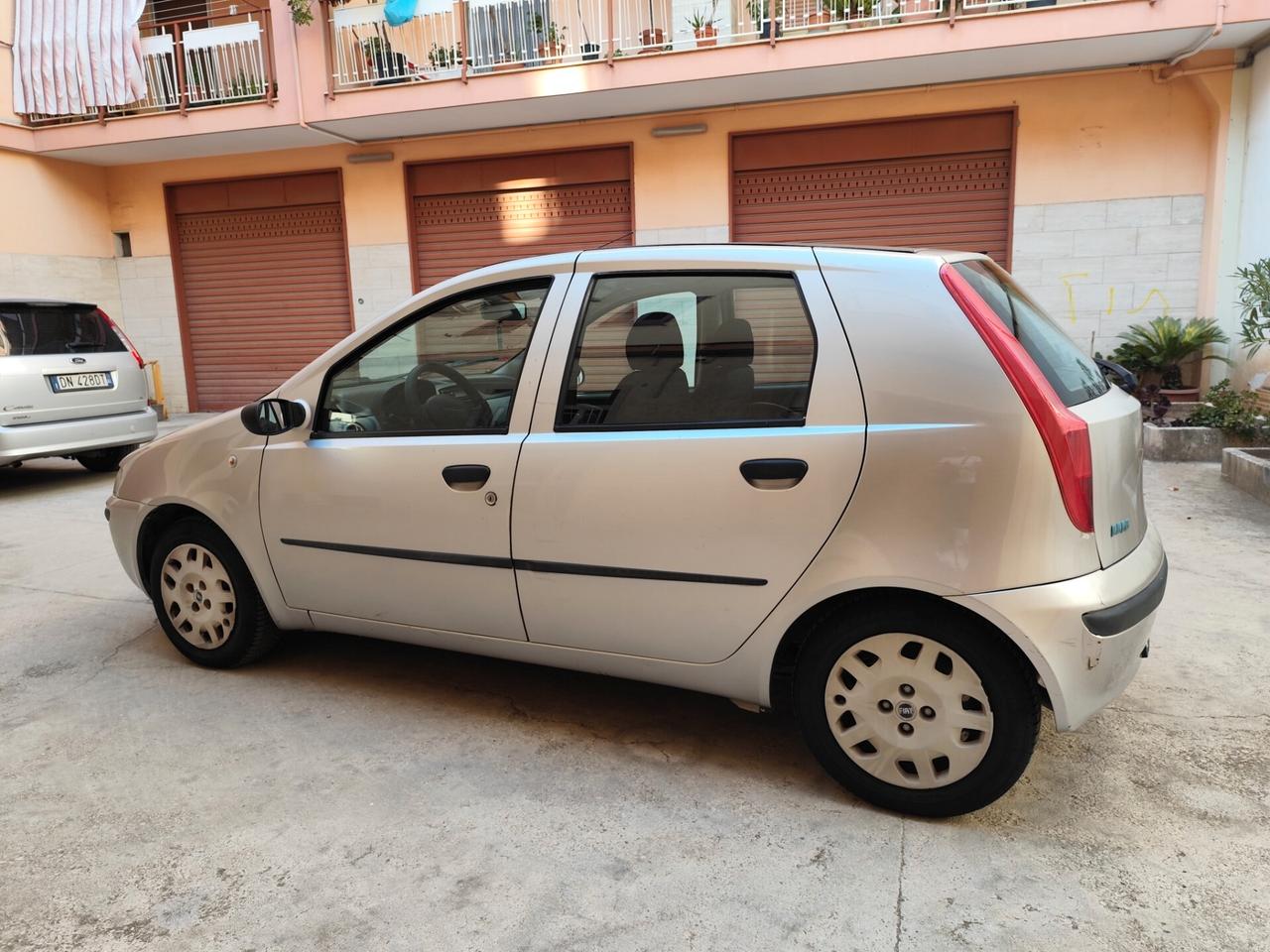 Fiat Punto 1.2i cat 5 porte 60cv