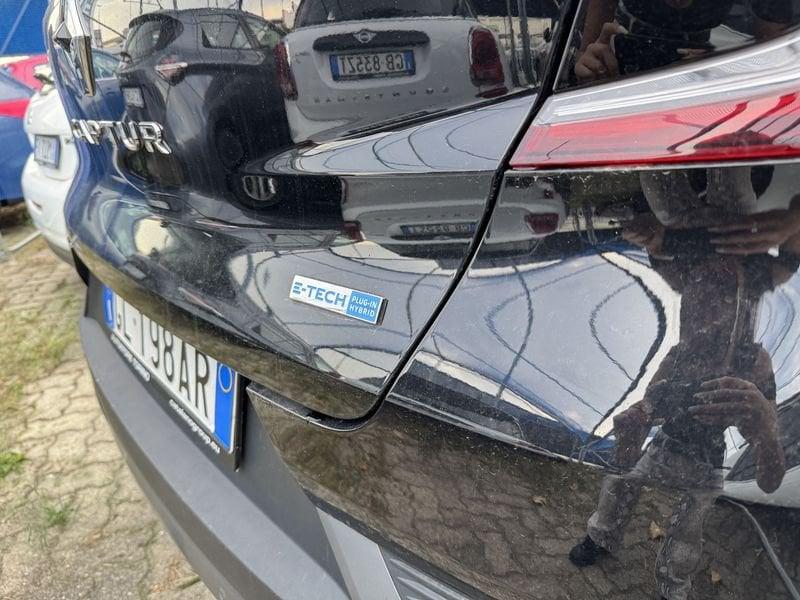 Renault Captur 1.6 E-Tech phev RS Line 160cv auto