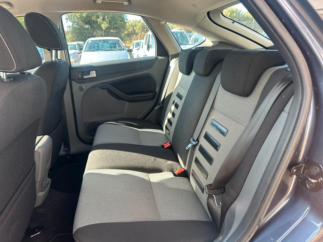 Ford Focus 1.6 TDCi (110CV) 5p. Ikon 2011 Garantita