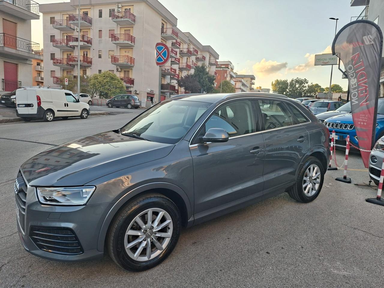 Audi Q3 2.0 TDI 150 CV S tronic * Navi * Garantita 12 Mesi