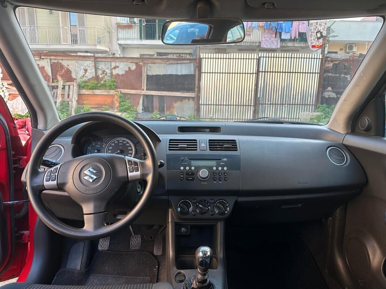 Suzuki Swift 1.3 DDiS 5p. GLX