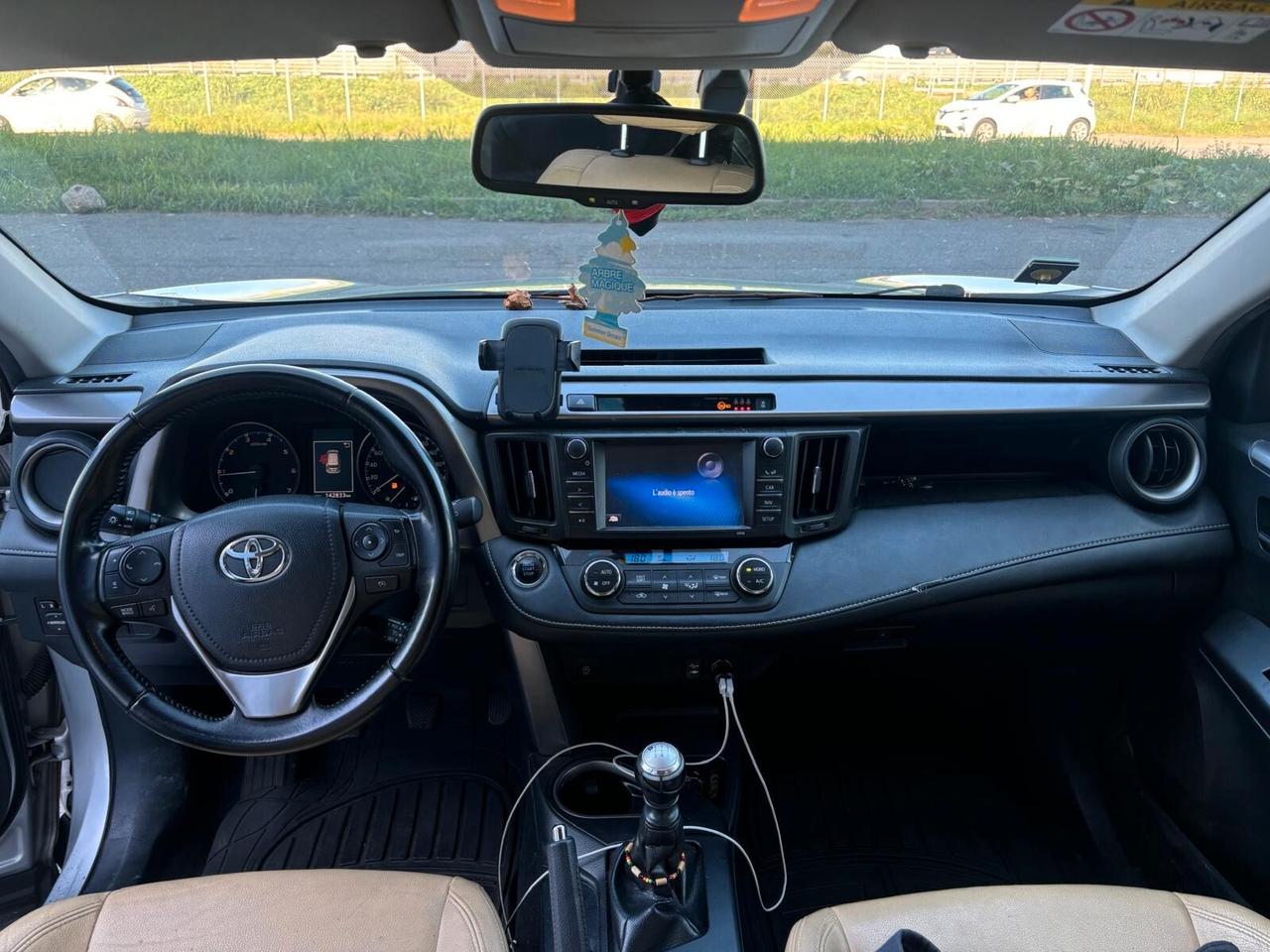 Toyota RAV 4 NEOPANTENTATO RAV4 2.0 D-4D 2WD Business