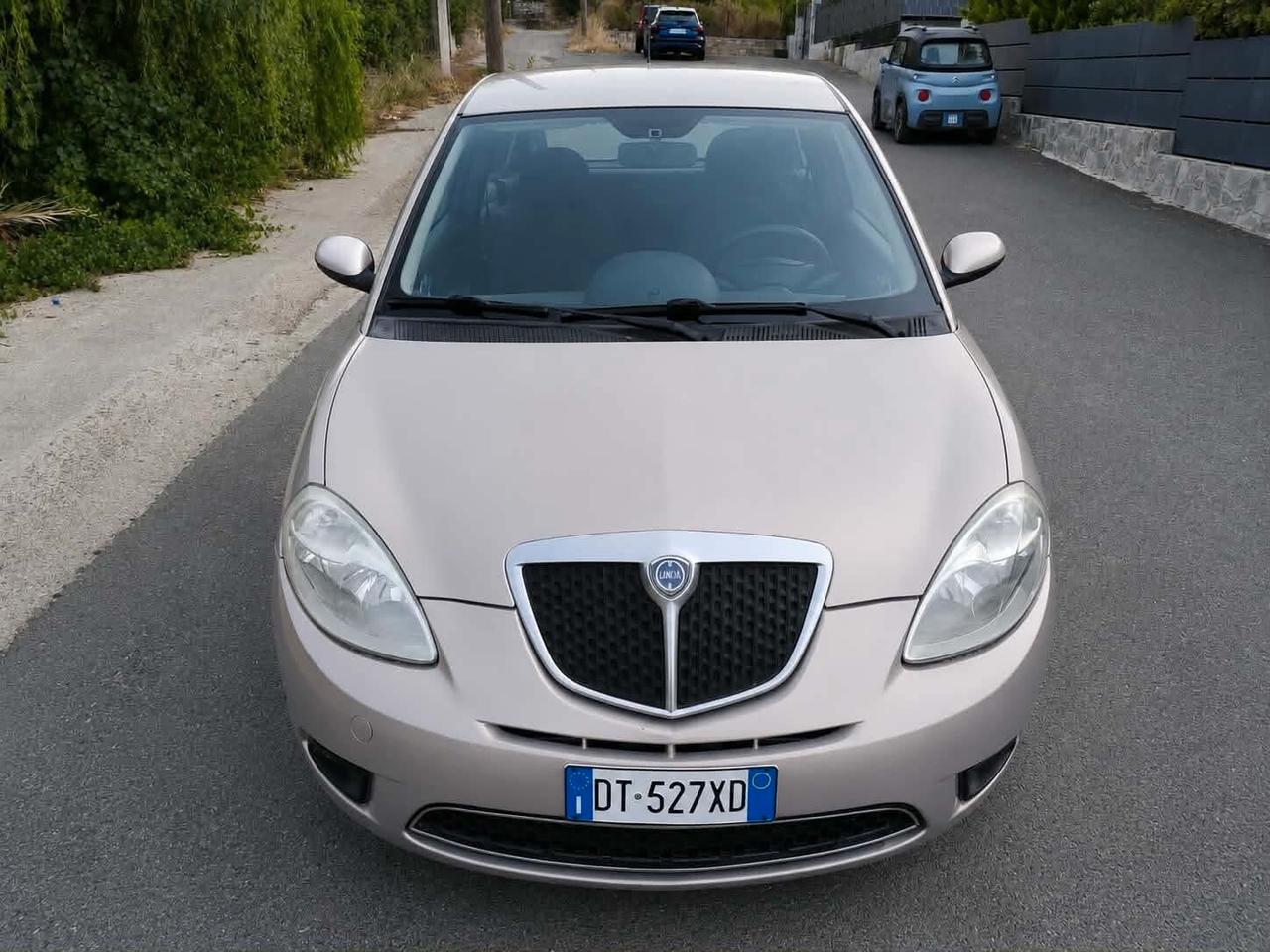 Lancia Ypsilon 1.2 Benzina 60CV – PARI AL NUOVO