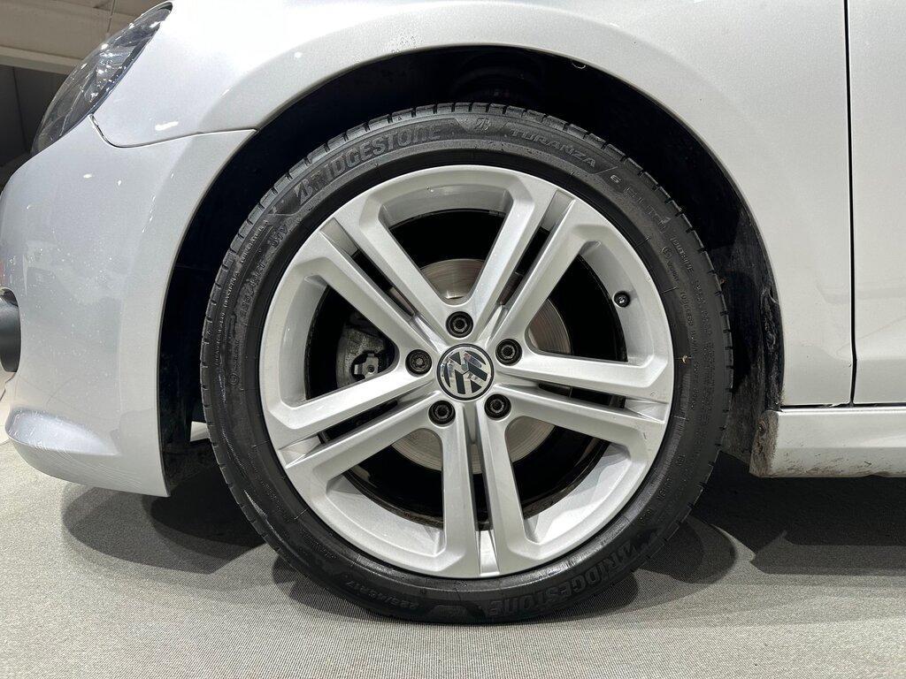 Volkswagen Golf 1.6 tdi Highline 5p dsg