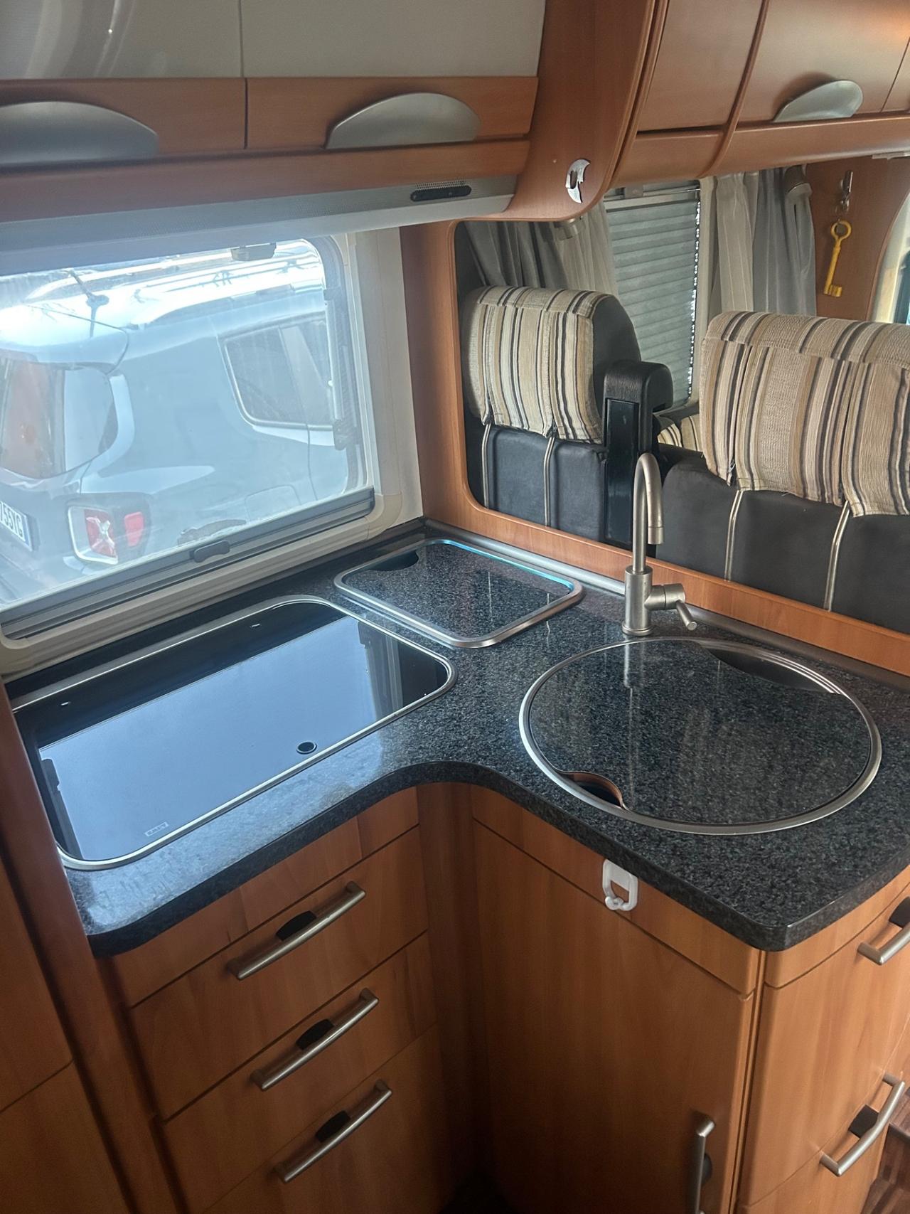 908 Hymer Tramp semi integrale del 2008 in saldo