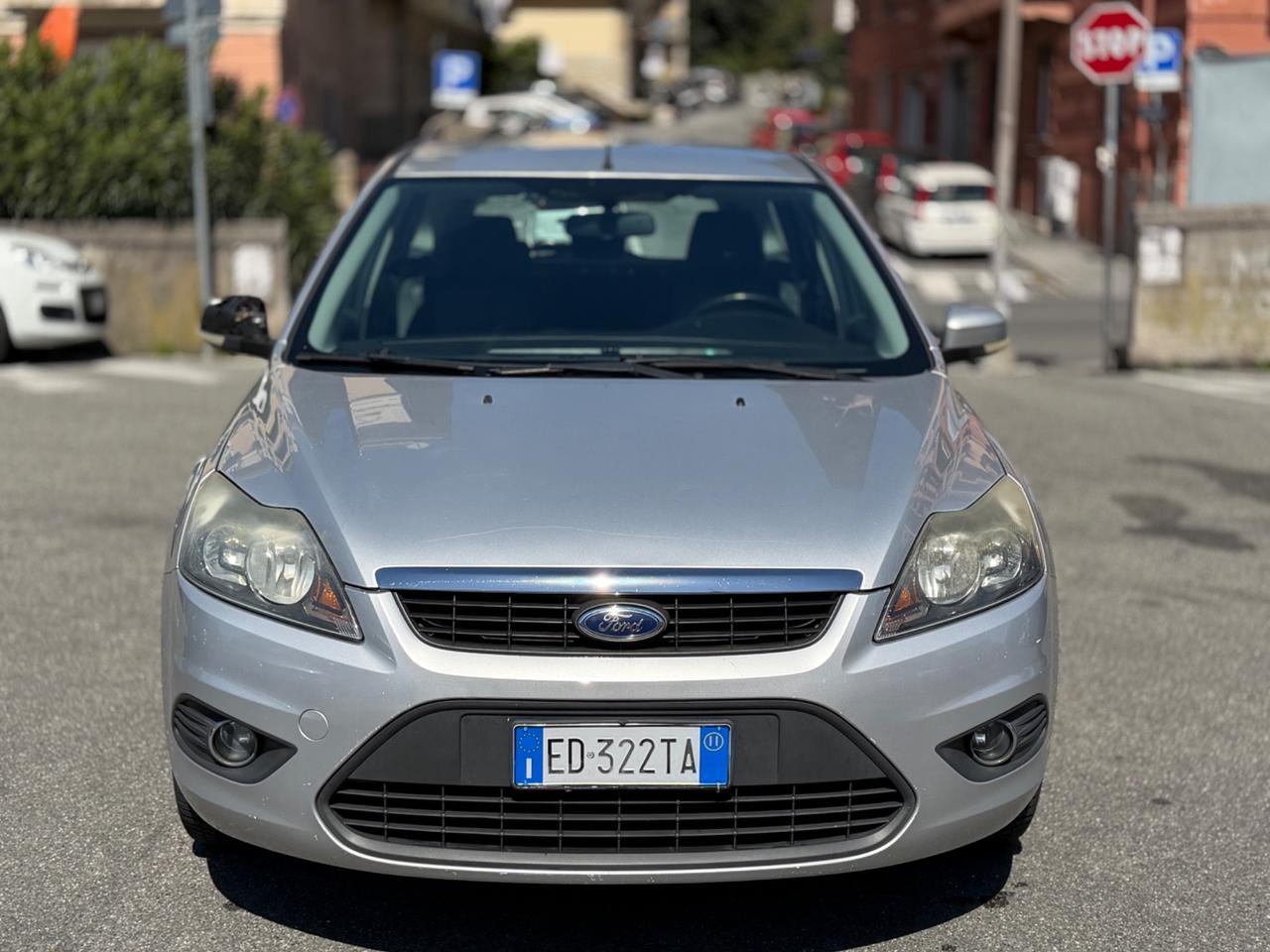 Ford Focus 1.6 TDCi 115 CV neopatentati - euro5 2011