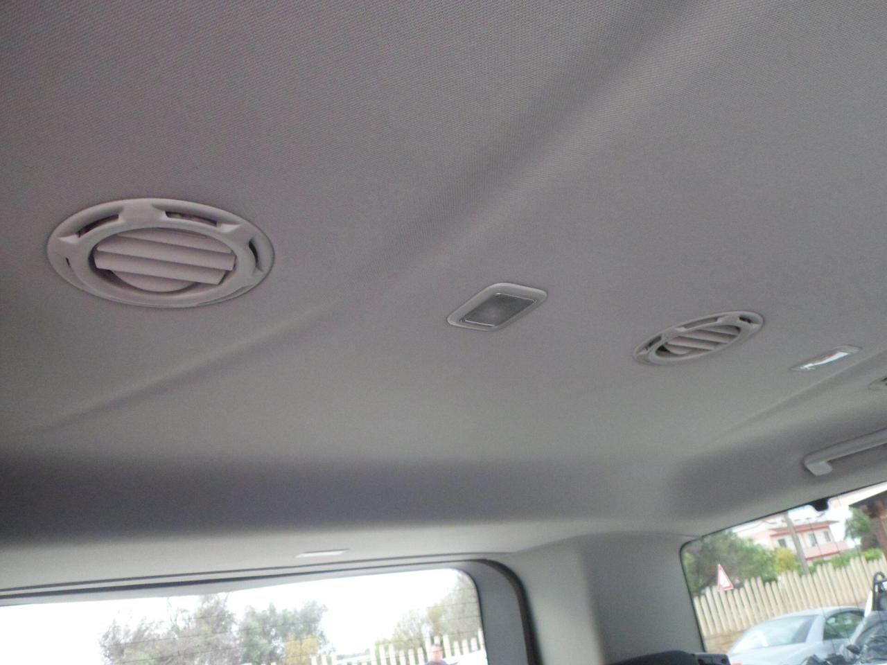 Ford Transit Custom 9 posti