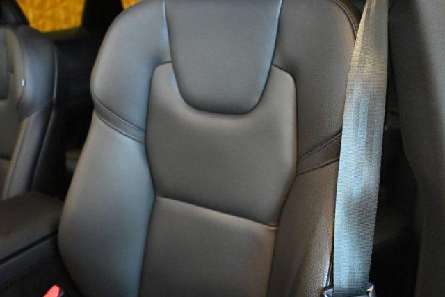 VOLVO XC60 2.0 B4 INSCRIPTION AWD AUTO TETTO 20"CAM STRAFULL!