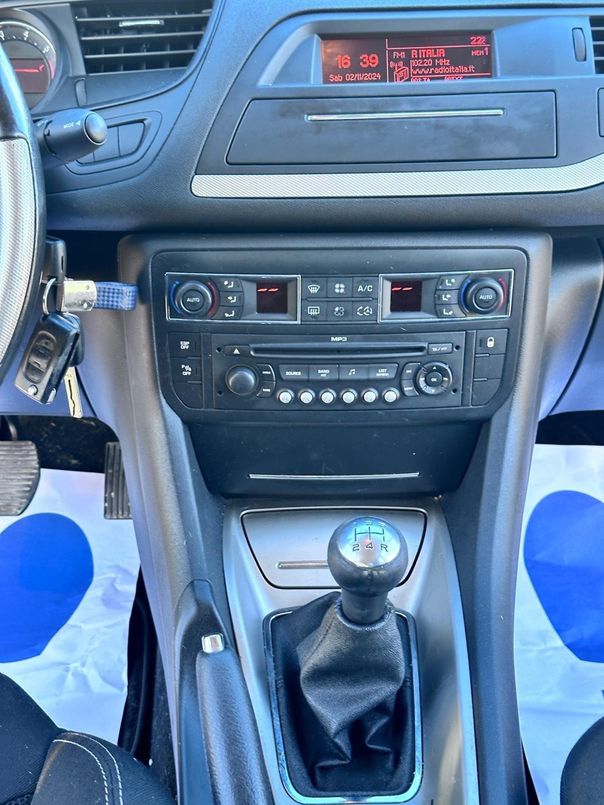 Citroen C5 2.0 16V 143 Dynamique