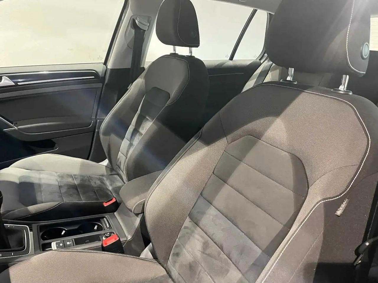 Volkswagen Golf 2.0 TDI 150CV 5p Executive BlueMotion Technology