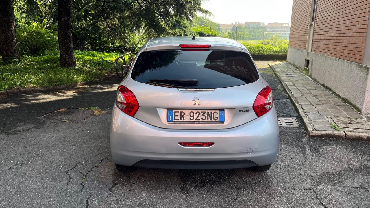 Peugeot 208 1.2 VTi 82 CV 5 porte Active