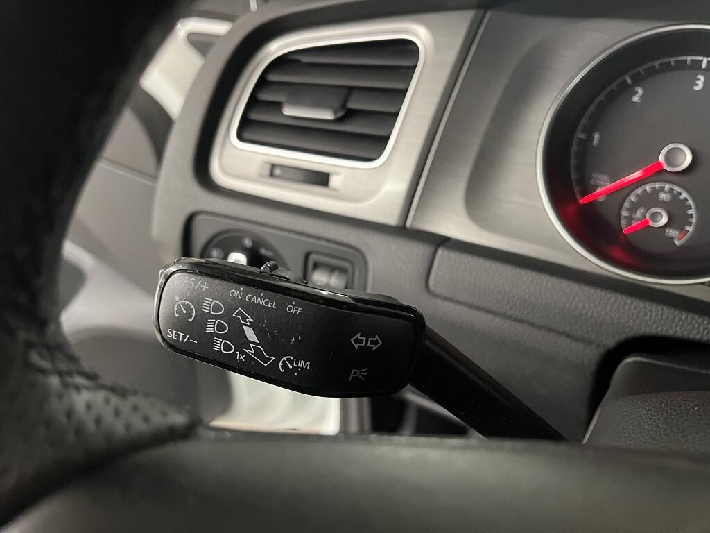 Volkswagen Golf VII 1.6 TDI 5porte