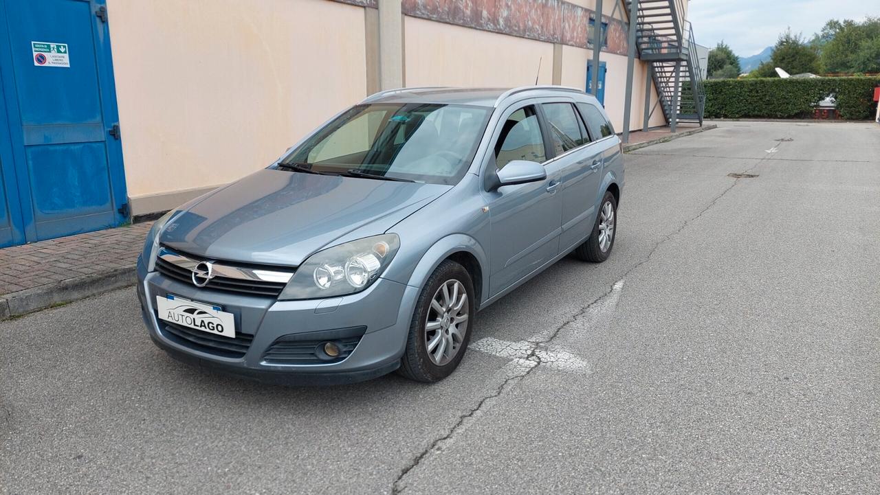 Opel Astra 1.6 16V Twinport Station Wagon Club