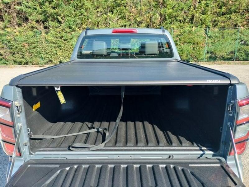 Isuzu D-Max N60 D-Max N60 1.9 aut. Crew Nitro Sport Cab con Shutter Lid!!