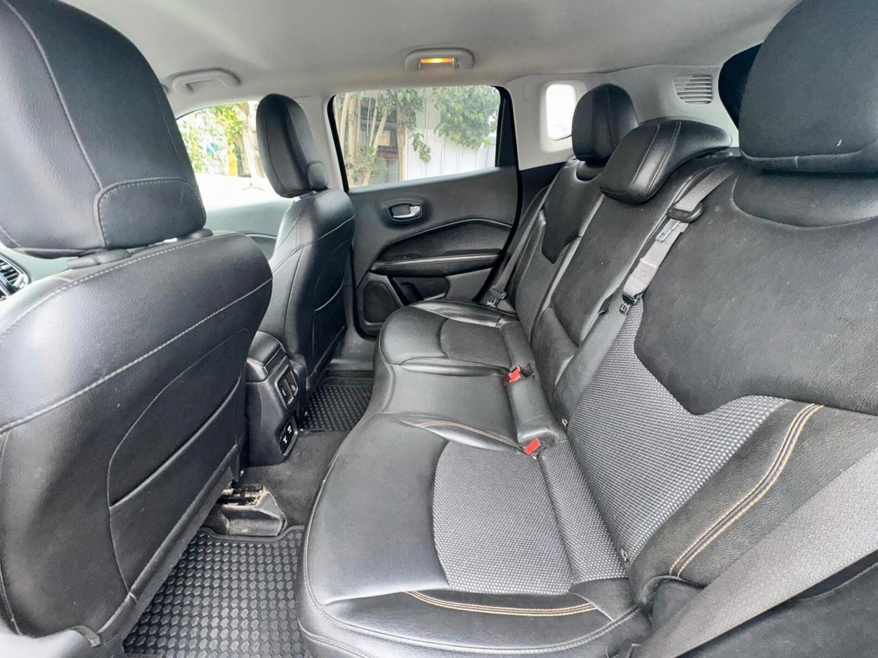 Jeep Compass 1.4 MultiAir 170 CV cambio automatico 4x4 Limited