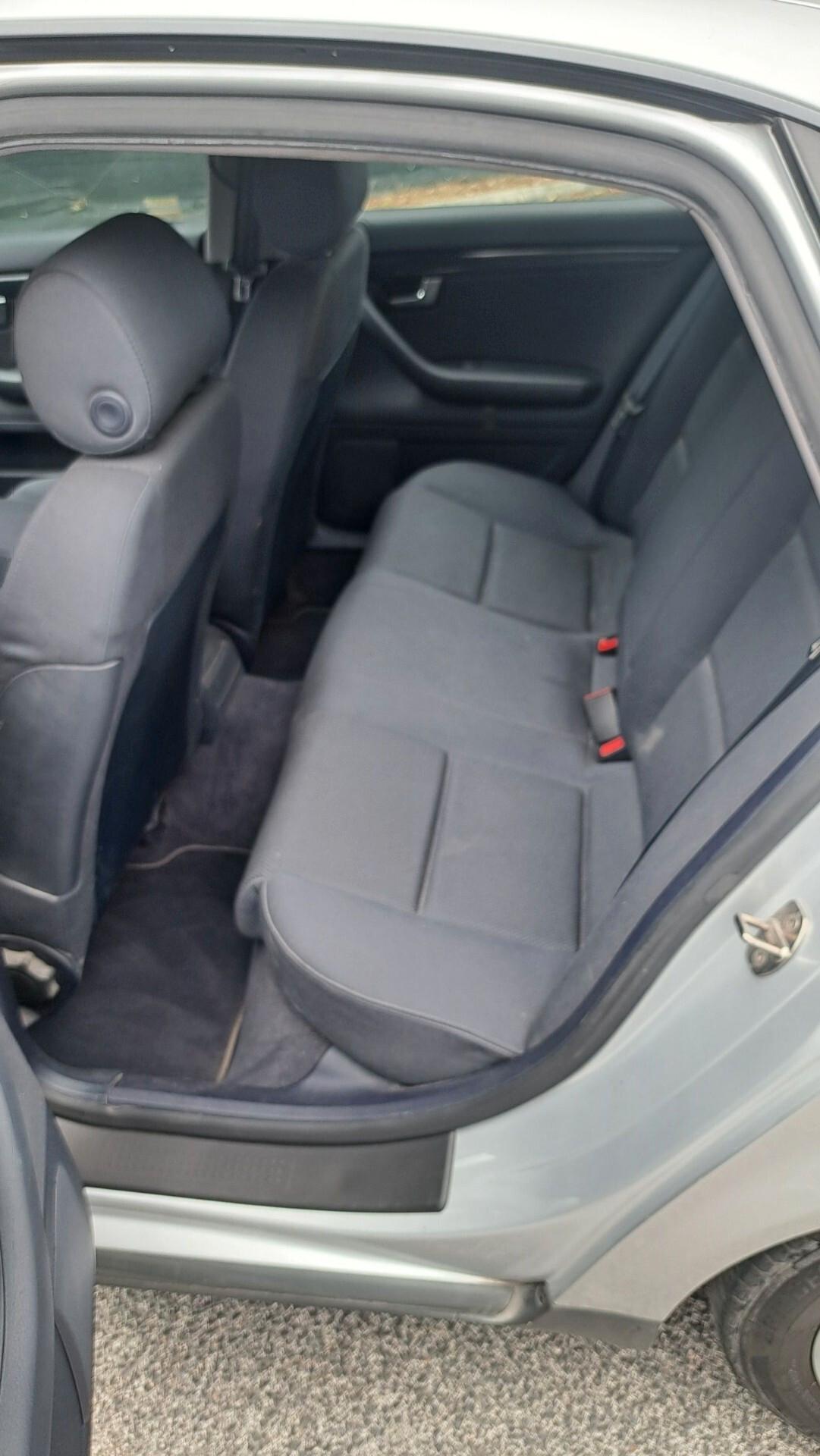 Audi A4 2.5 V6 TDI