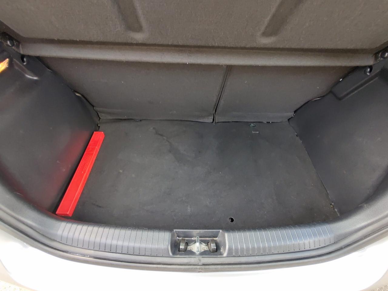 Hyundai i20 1.4 CRDi 5p. Sound Edition, OK NEOPATENTATI, GARANZIA L.12 MESI