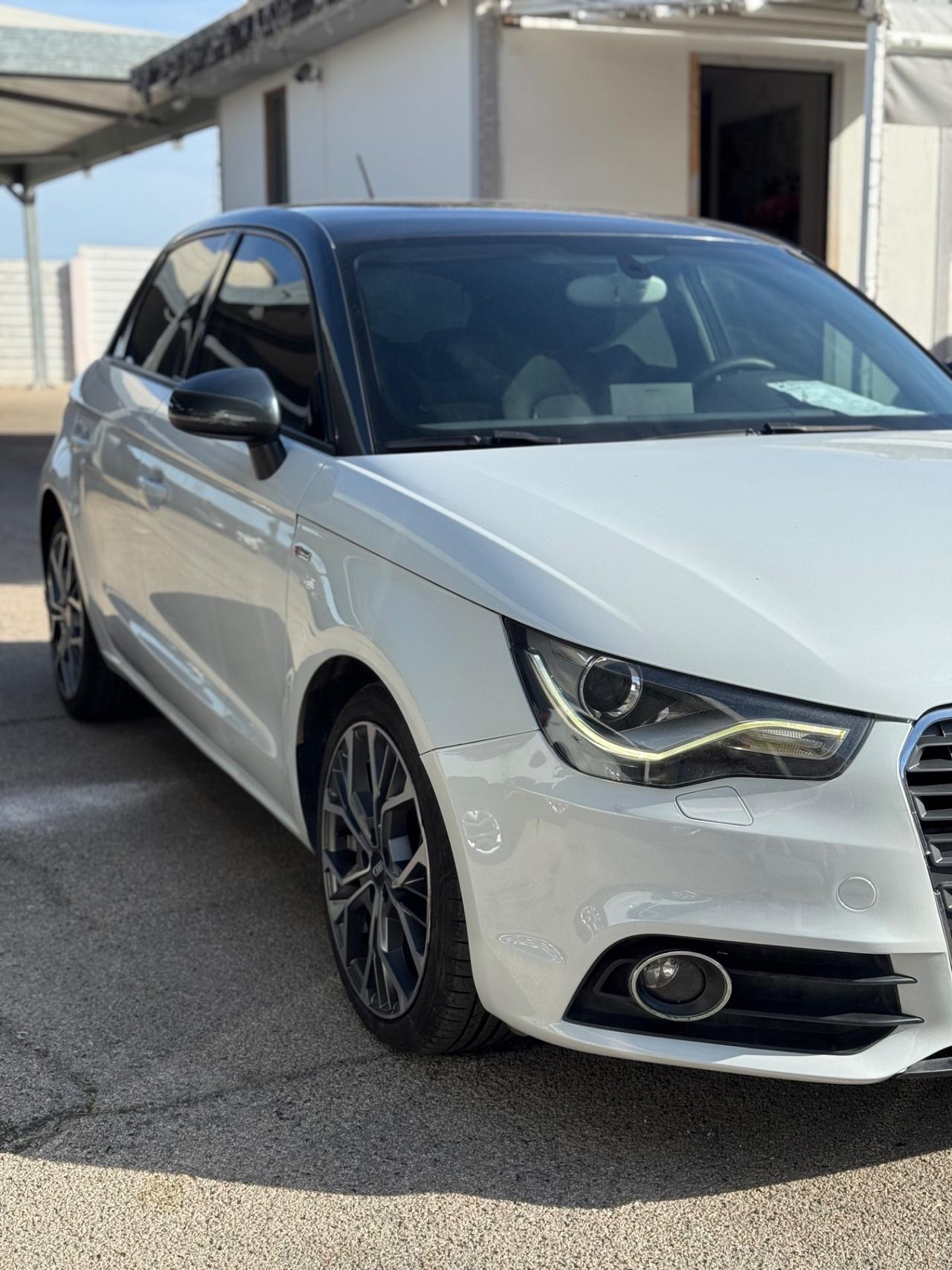 Audi A1 1.6 TDI S line edition plus