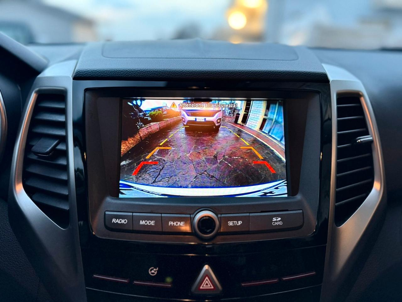 Ssangyong Tivoli 1.6 2WD I Lov It