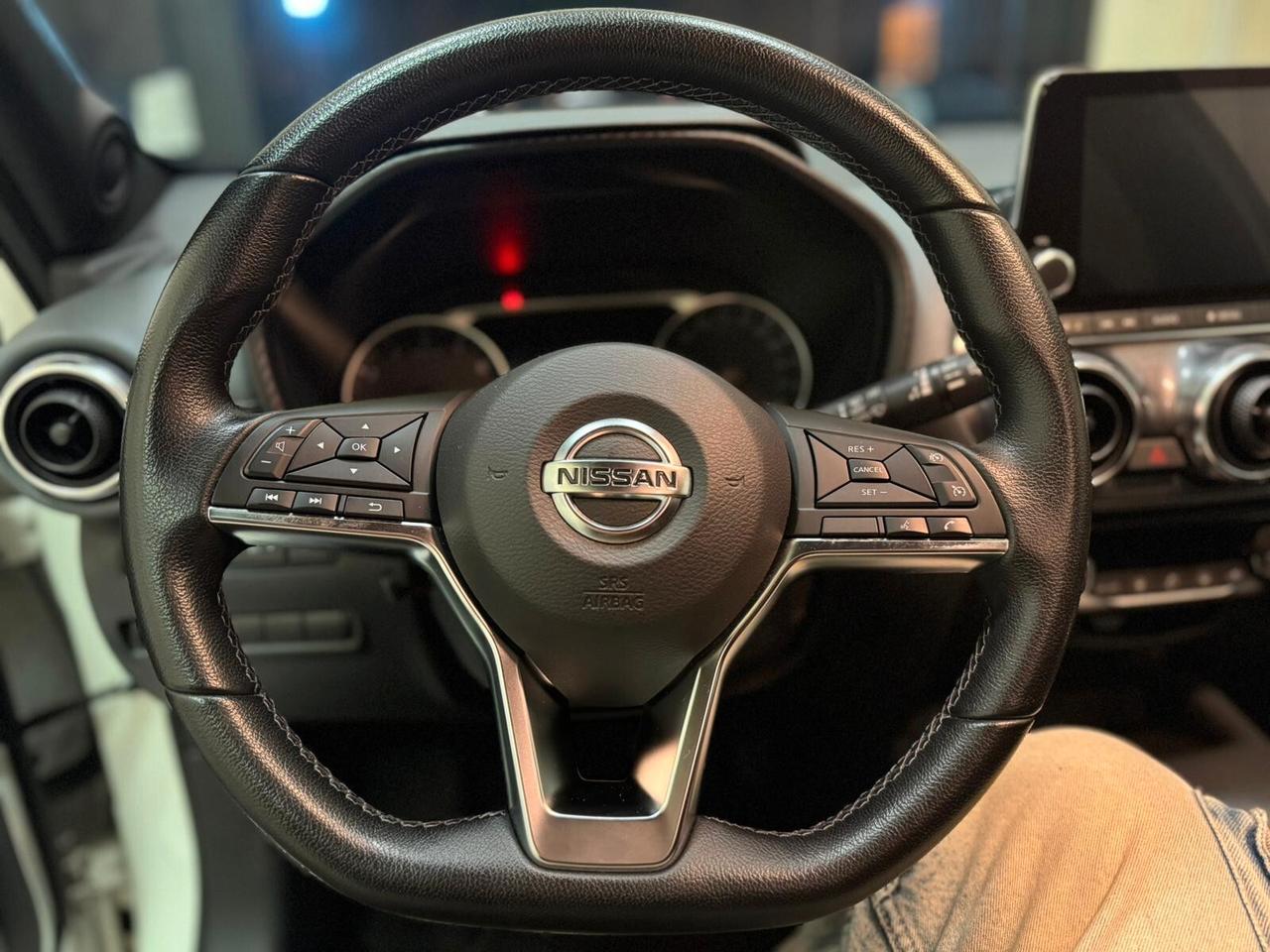 Nissan Juke 1.0 DIG-T 114 CV N-Connecta