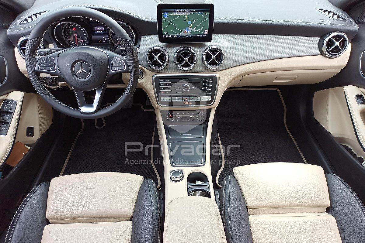 MERCEDES GLA 200 d Automatic 4Matic Premium