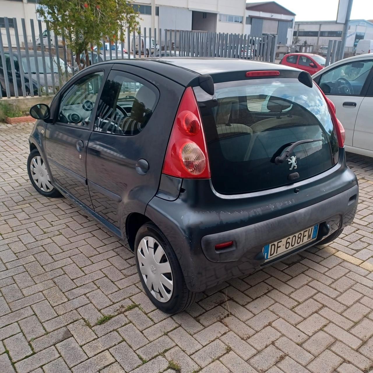 87.358KM PEUGEOT 107 1.0 5P GARANZIA 12 MESI