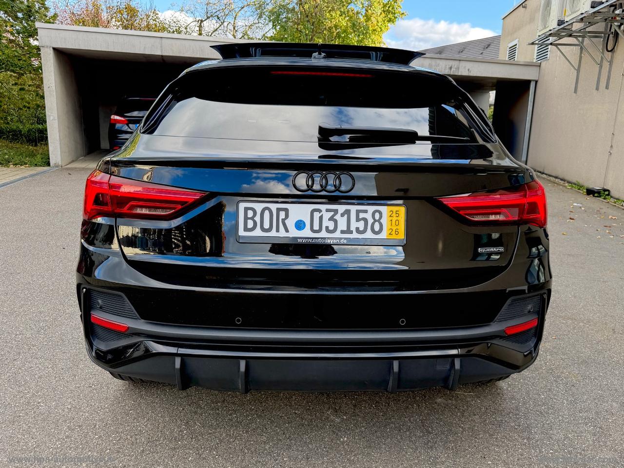 AUDI Q3 SPORTBACK 2.0TDI 200CV S-tronic S-LINE TETTO MATRIX SONOS RETROCAMERA