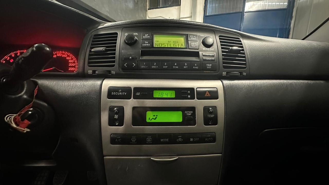 Toyota Corolla 1.8 16V 5 porte TS 192 CV