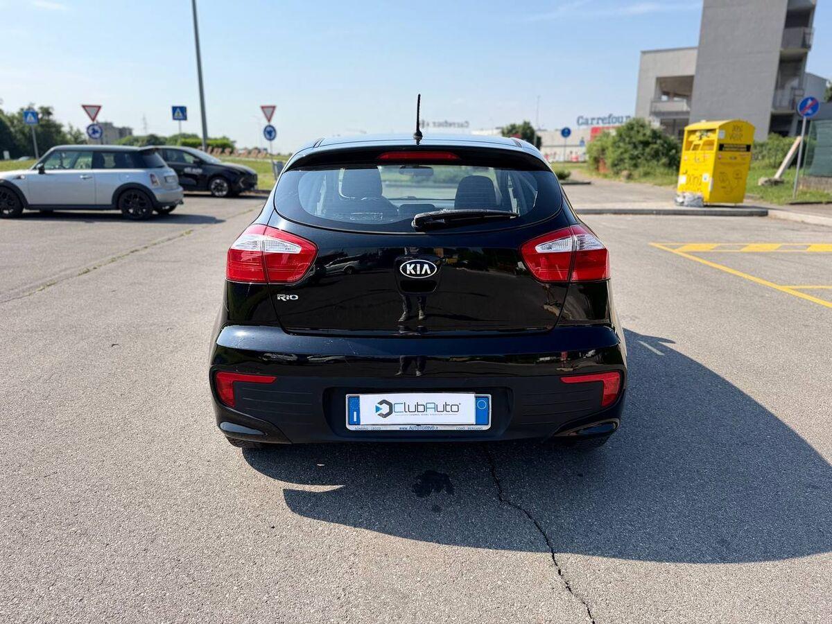 Kia Rio 1.2 cvvt Active 5p E6