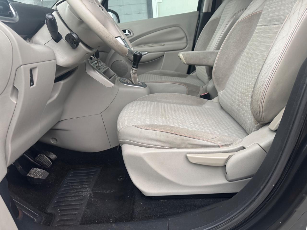 Citroen C3 Picasso 1.6 HDi 110 Exclusive