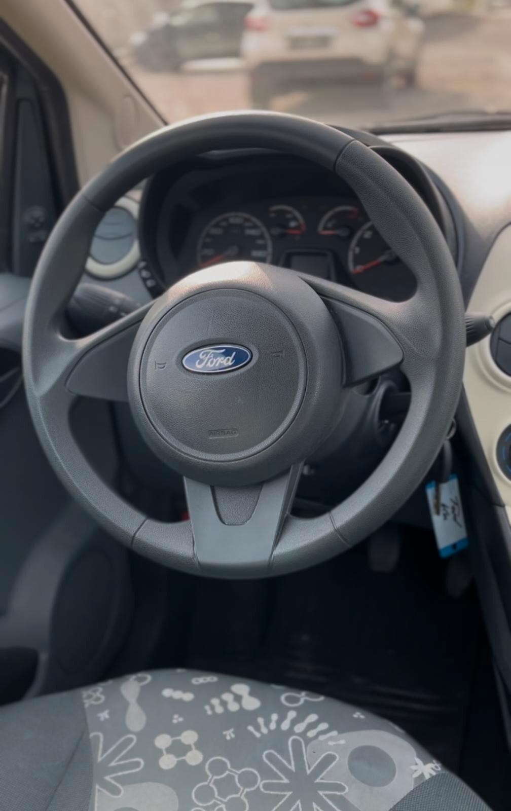 Ford Ka Ka+ 1.2 8V 69CV Titanium