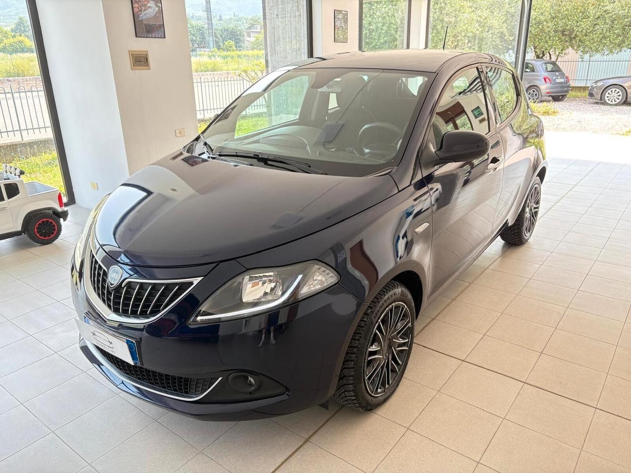 Lancia Ypsilon LANCIA YPSILON 1.0 HYBRID GOLD S