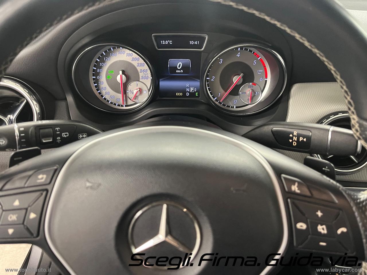 MERCEDES-BENZ GLA 200 CDI Automatic Sport