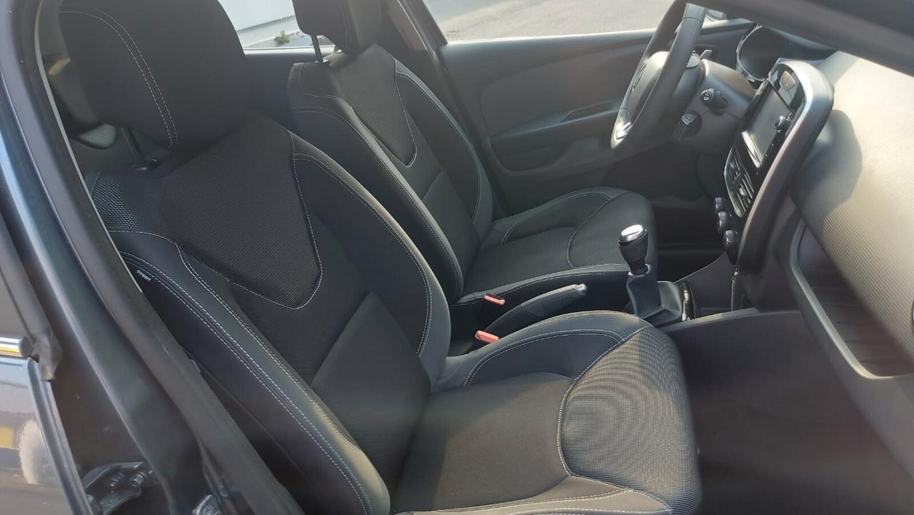 Renault Clio - NEOPATENTATI