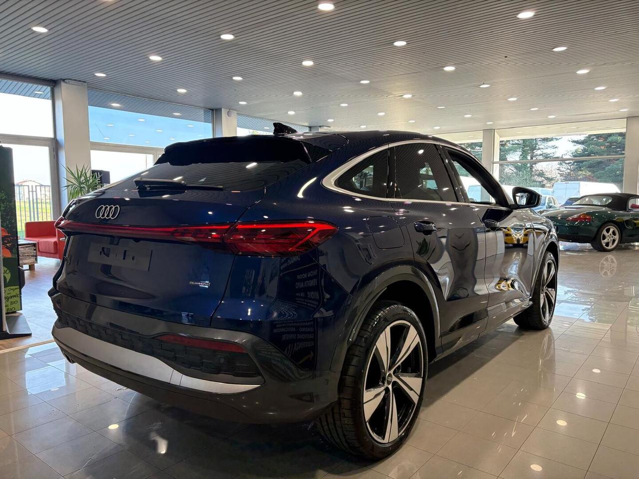 Audi Q5 Sportback 2.0 tdi mhev+ Bus.Advanced quattro 204cv s-tronic