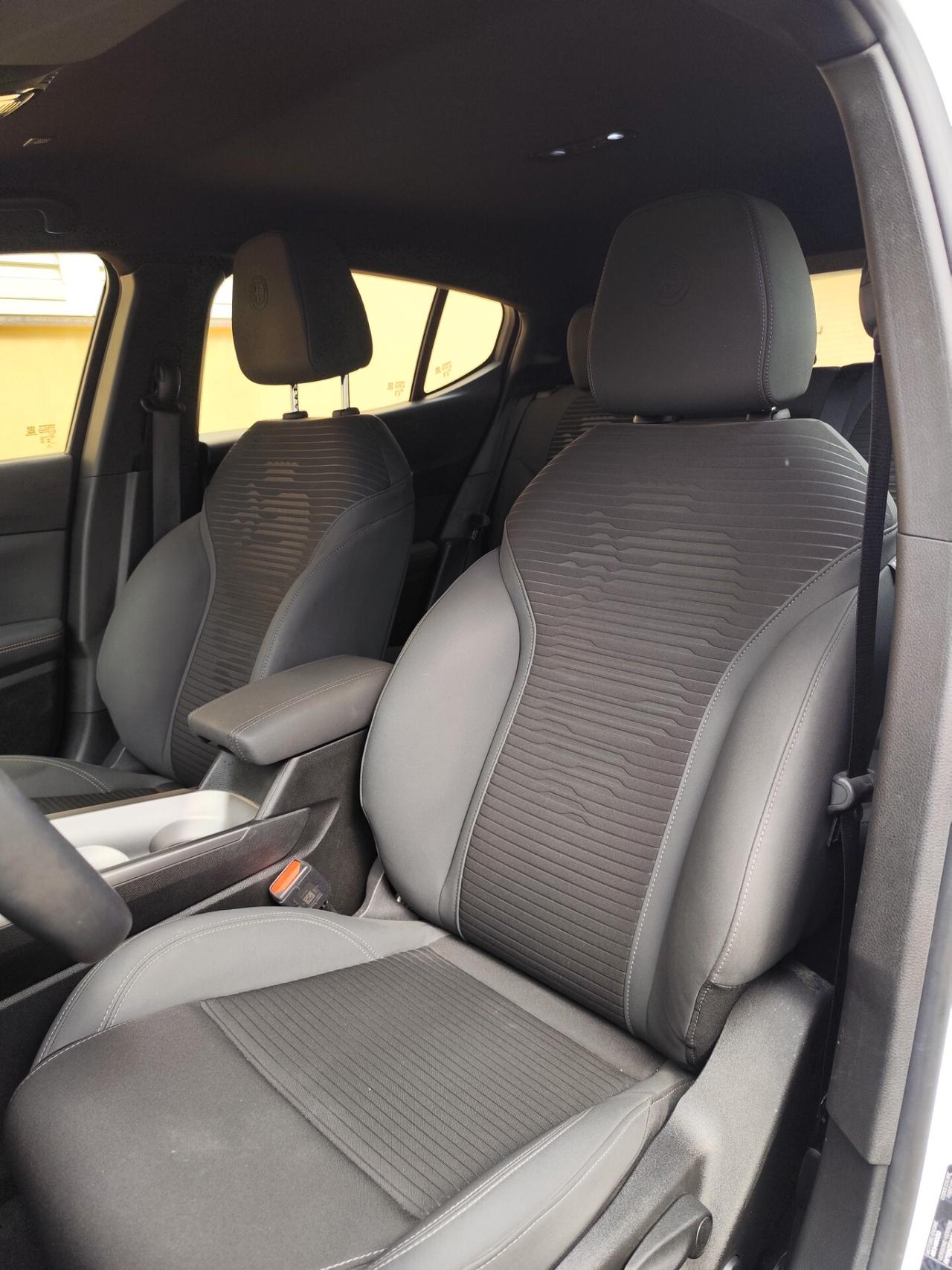 Alfa Romeo Tonale 1.6 diesel 130 CV TCT6 Sprint