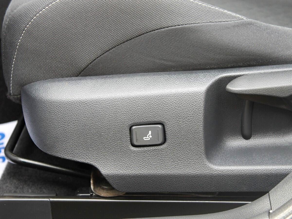 Toyota Corolla Touring Sports 1.8 Hybrid Active