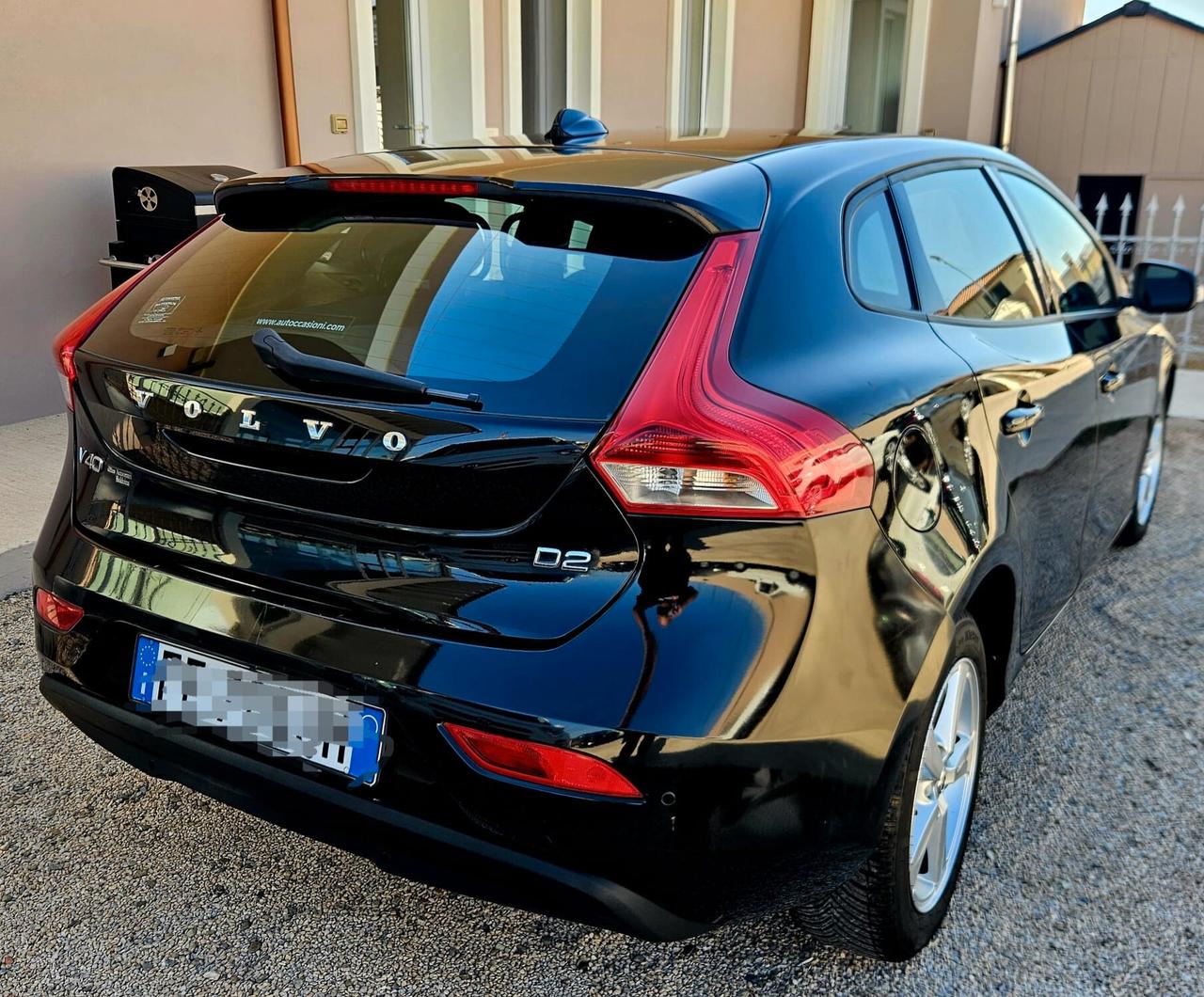 Volvo V40 D4 Momentum