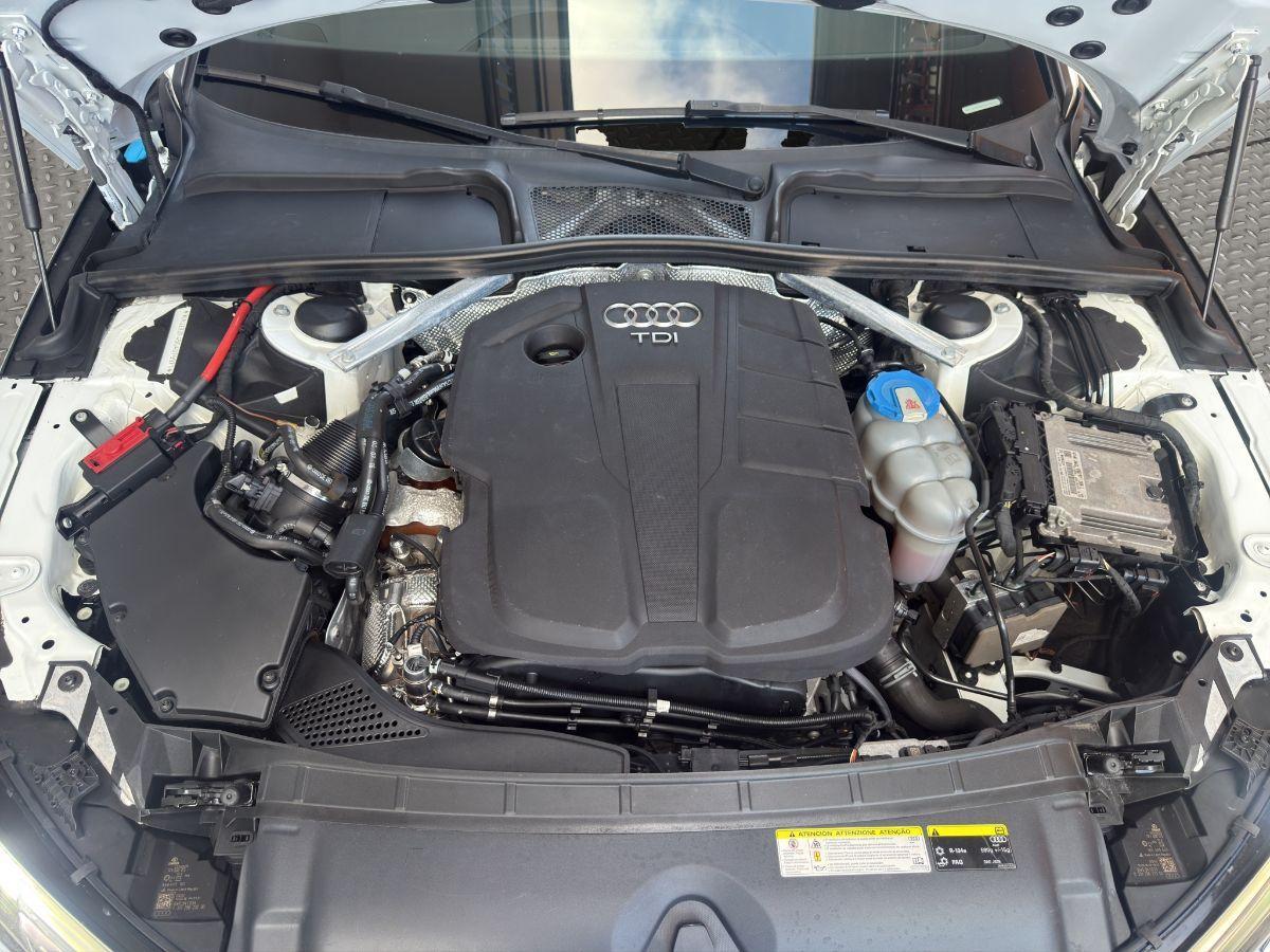 AUDI - A4 Avant - 2.0 TDI 150CV S tronic S LINE