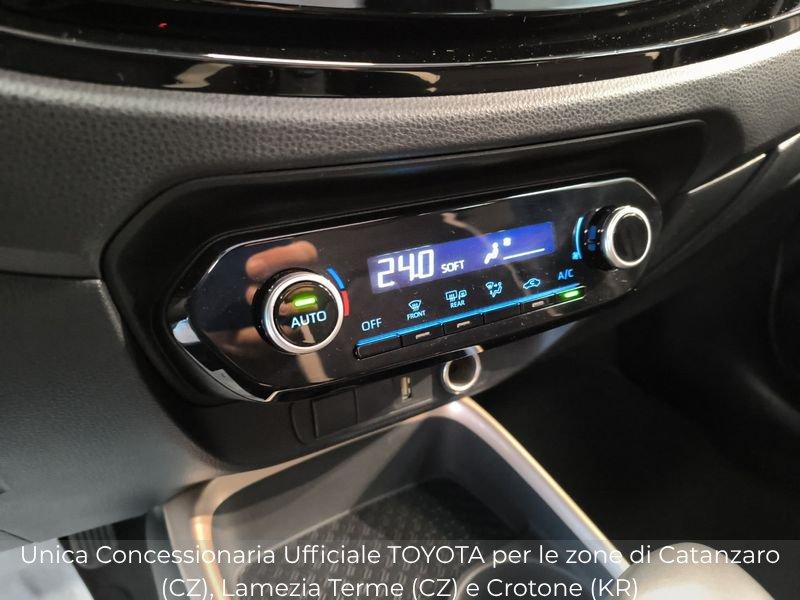 Toyota Aygo X 1.0B (72 CV) Trend Air S-CVT