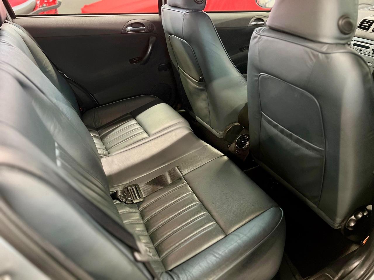 Alfa Romeo 147 1.6 16V Twin Spark Distinctive 5p