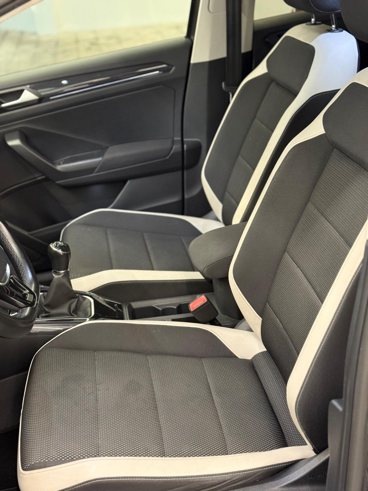 Volkswagen T-Roc 1.6 TDI SCR Advanced BlueMotion Technology